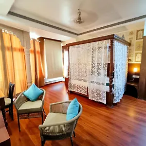 https://sun-grand.agrahotelsindia.net